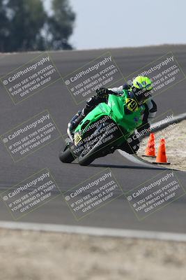 media/Nov-01-2025-TrackDaz (Sat) [[2b4d5192bc]]/B Group/1220pm (Turn 2 Outside)/